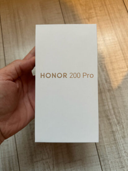 La boite du Honor 200 Pro